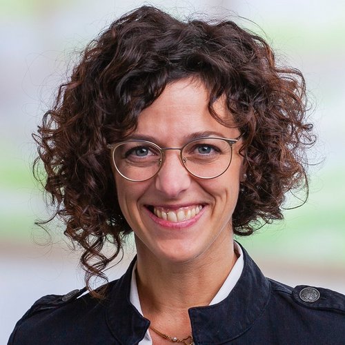 Melanie Schatzberger, Auftragsbearbeitung Kühler, Kühlsysteme, Wärmetauscher und Speicher